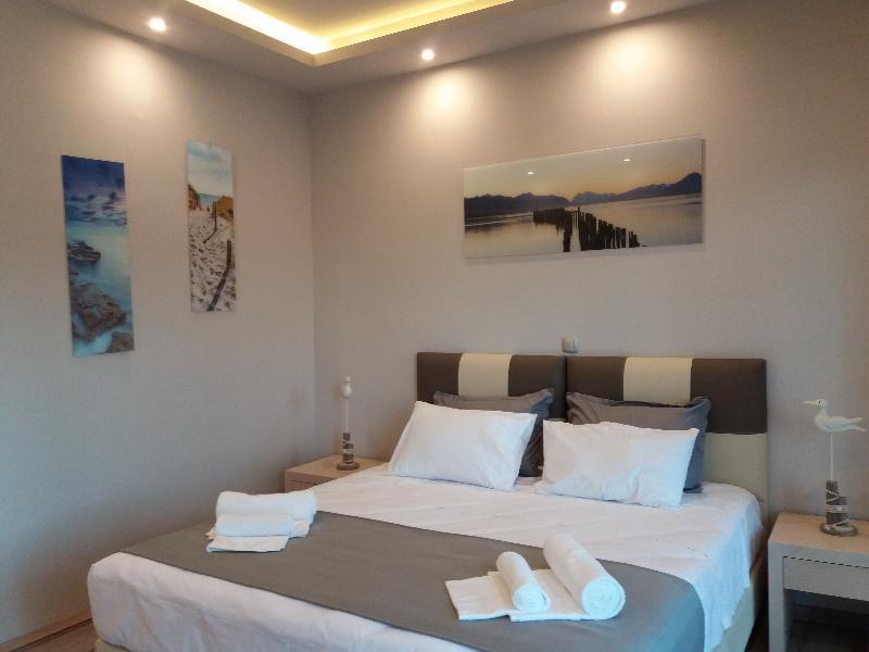 Sunny Place Resort Kranidi Extérieur photo