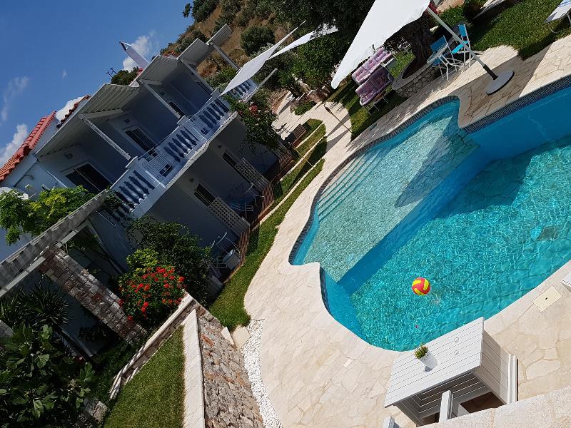 Sunny Place Resort Kranidi Extérieur photo