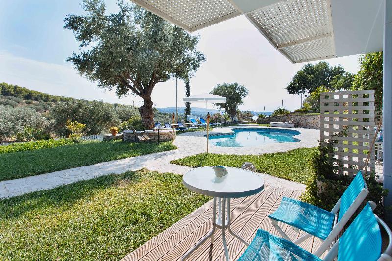Sunny Place Resort Kranidi Extérieur photo